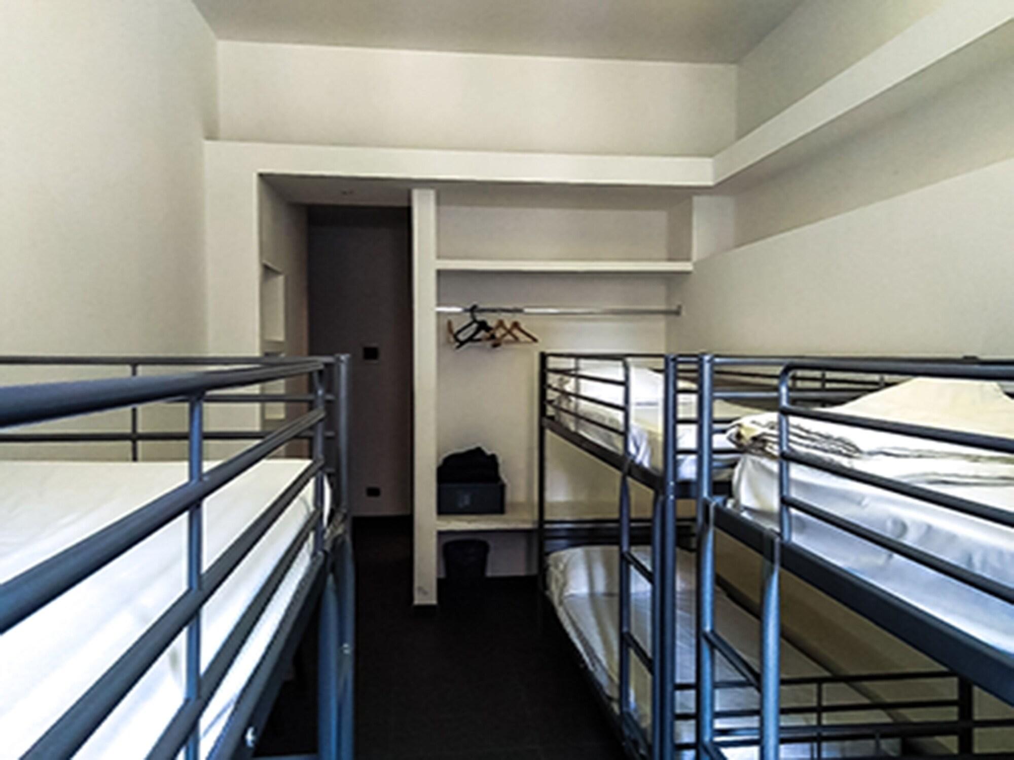 M&J Place Hostel Rom Eksteriør billede