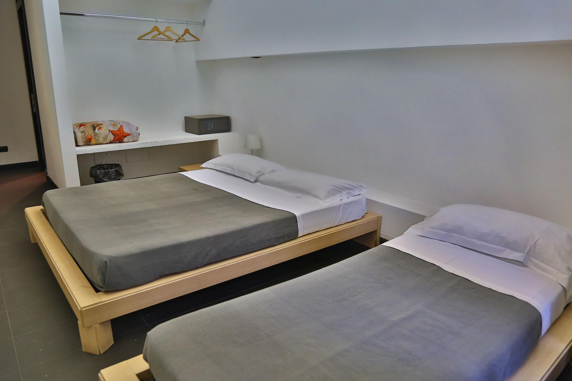 M&J Place Hostel Rom Eksteriør billede