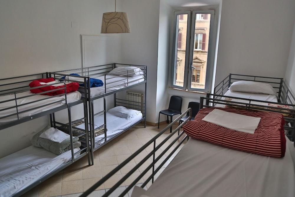M&J Place Hostel Rom Eksteriør billede